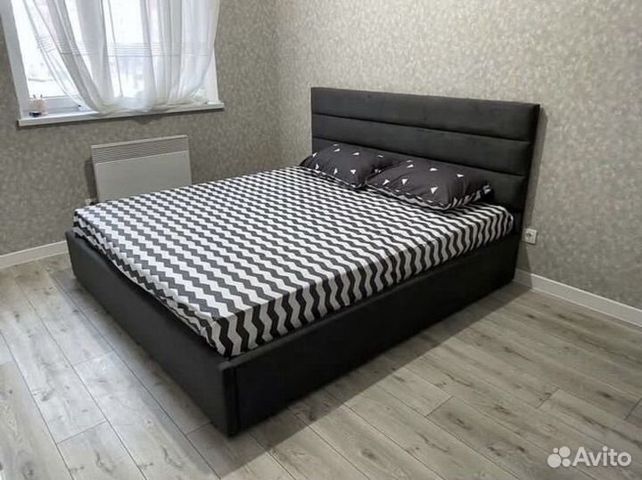 Кровать двухспальная