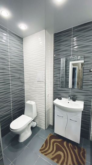 2-к. квартира, 54 м², 3/9 эт.