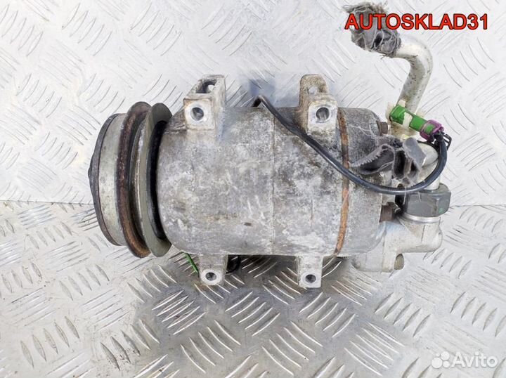 Компрессор кондиционера Audi A6 C4 4A0260805AE