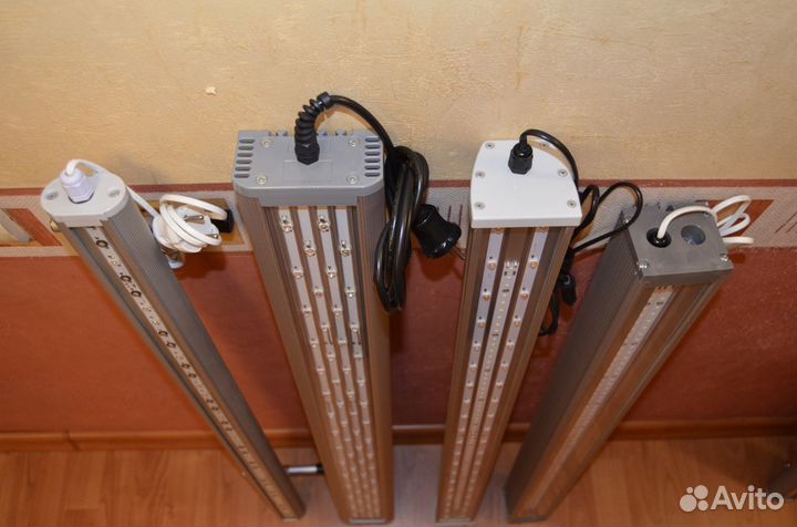 Светодиодный светильник для рассады полный спектр