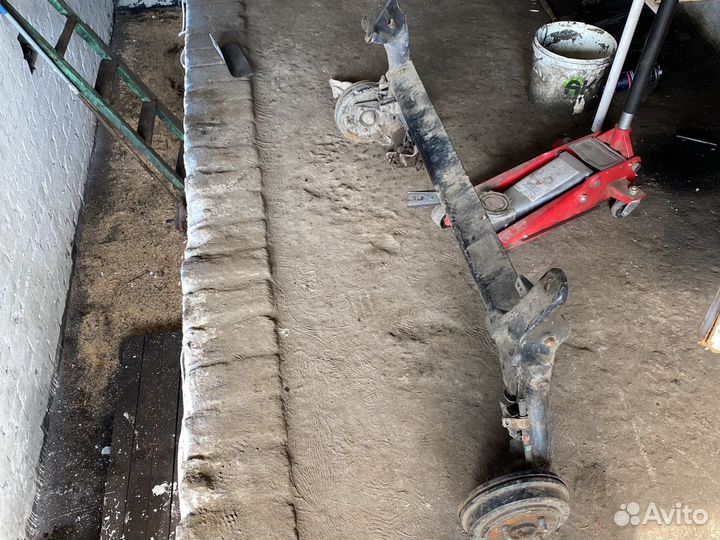 Балка задняя hyundai getz 2007года