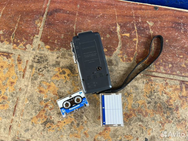 Диктофон olympus кассетный