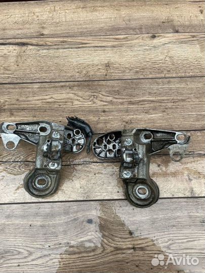 Кронштейн Volkswagen Passat 2.0