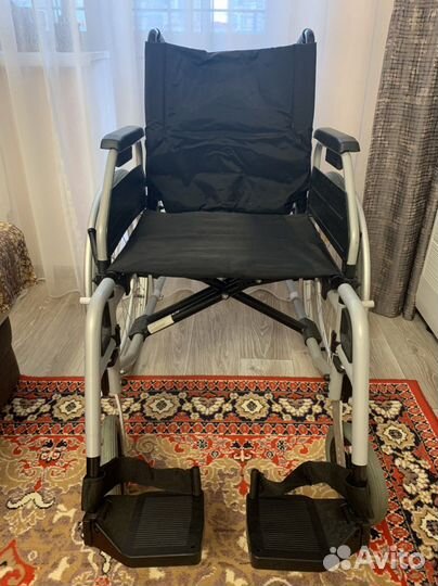 Коляска инвалидная