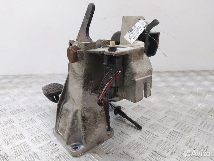 Б/У Узел педальный (блок педалей) Сцепление Газ