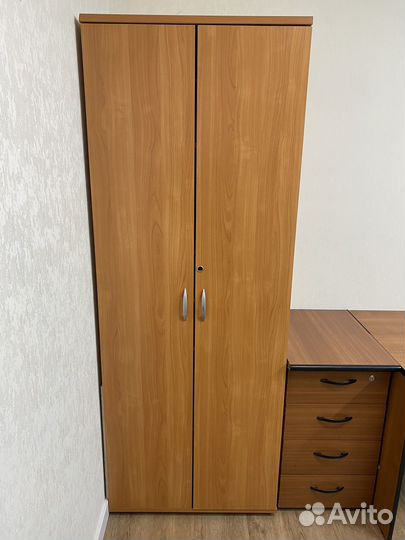 Офисная мебель