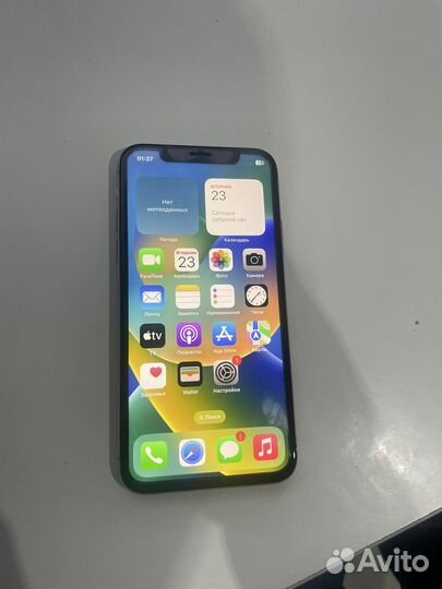 iPhone X, 64 ГБ