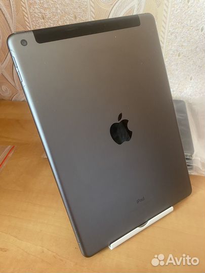 iPad 7-th/SIM/128gb/10.2 дюйма. Отличное состояние