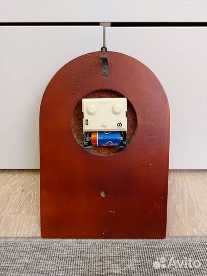 Часы настенные 