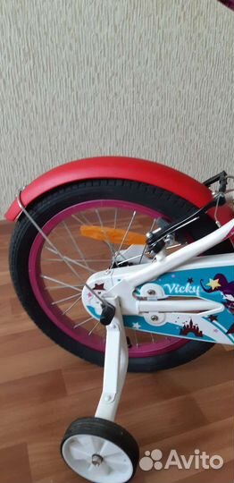 Детский велосипед 4-х колёсный