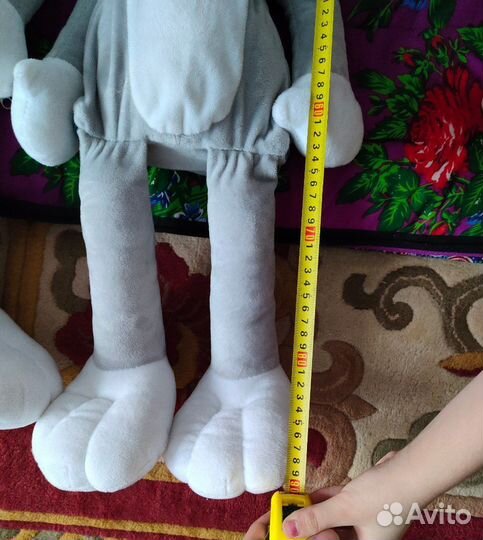 Большой плюшевый заяц Бакс Банни