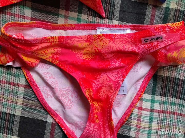 Купальник для девочки 140 новый