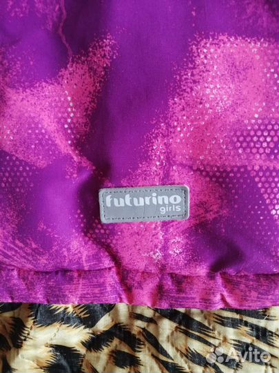 Куртка весенняя для девочки 134 р-р