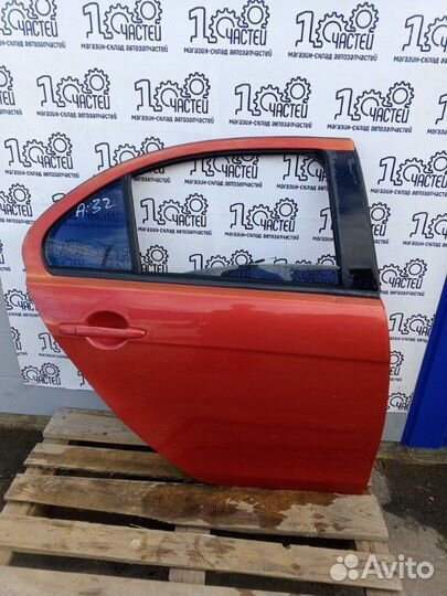 Дверь боковая задняя правая Mitsubishi Lancer 10