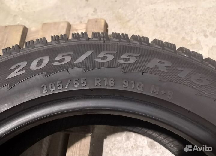 Pirelli Winter Ice Control 205/55 R16