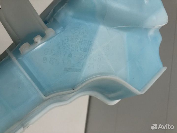 Бачок омывателя Kia Sportage 3 (SL)