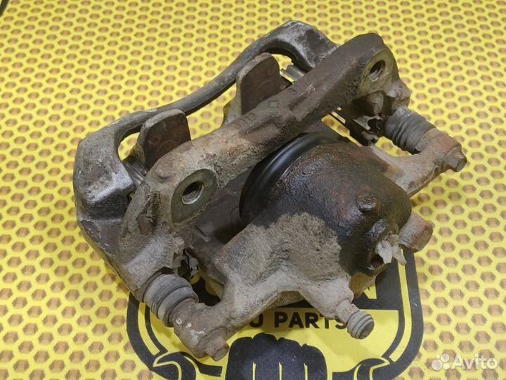 Суппорт передний правый Chevrolet Cruze