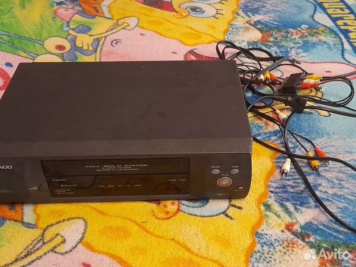 Видеомагнитофон