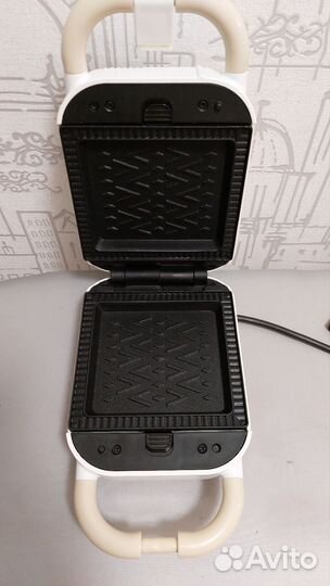 Тостер Вафельница электрическая