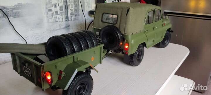 Модель 1:8 УАЗ 469