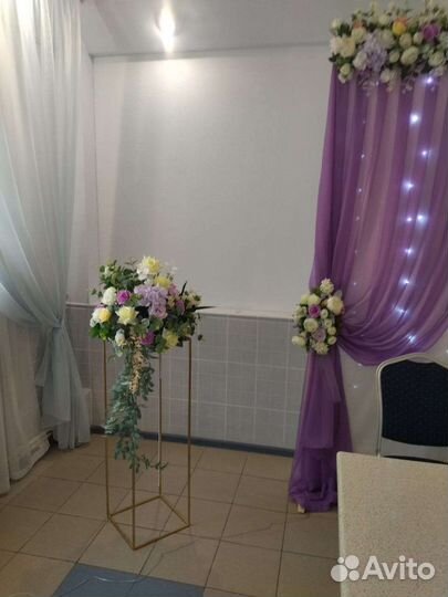 Призидиум,тумбы,цветы