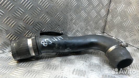 Патрубок воздушного фильтра toyota avensis T25 (89