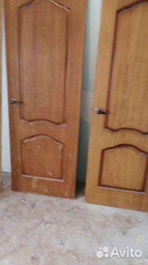 Двери входные деревянные бу
