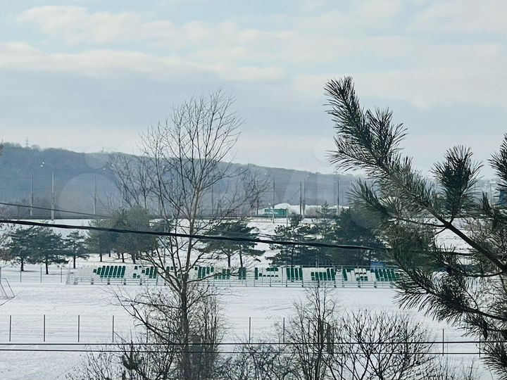 2-к. квартира, 65 м², 2/2 эт.