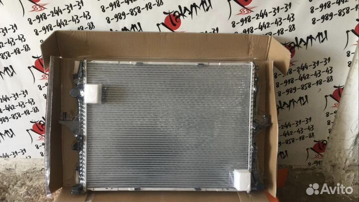 Радиатор охлаждения audi Q7, Volkswagen Touareg