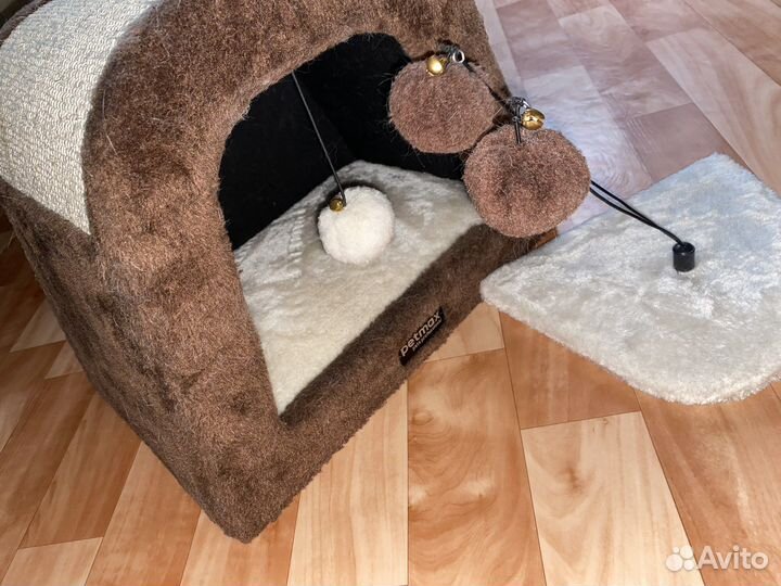 Домик для кошки с когтеточкой