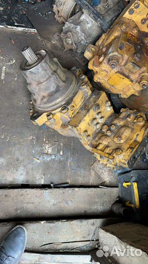 Редуктор на Komatsu