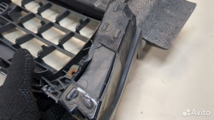 Решетка радиатора Audi A5, 2009