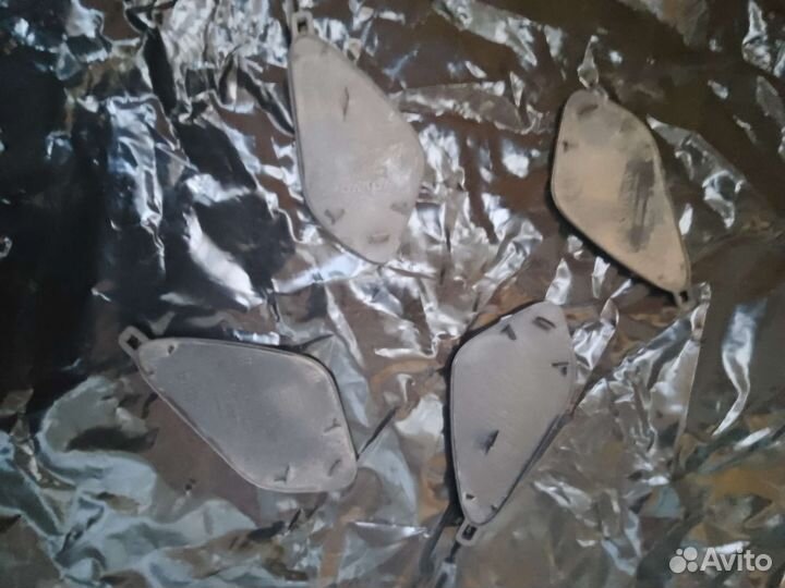 Заглушка буксировочного крюка Вольво v90