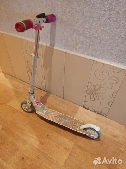Самокат детский для девочки