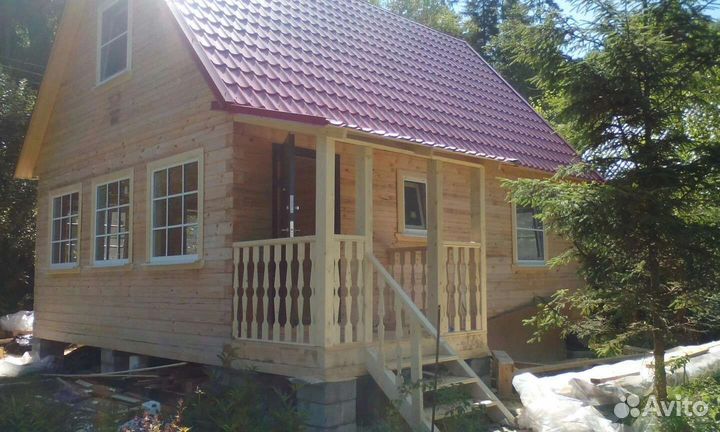 Бригада строителей