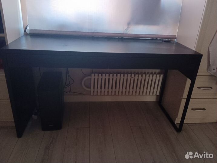 Компьютерный стол IKEA