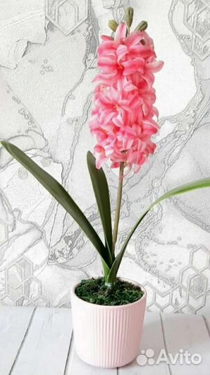 Искусственные силиконовые цветы в горшках