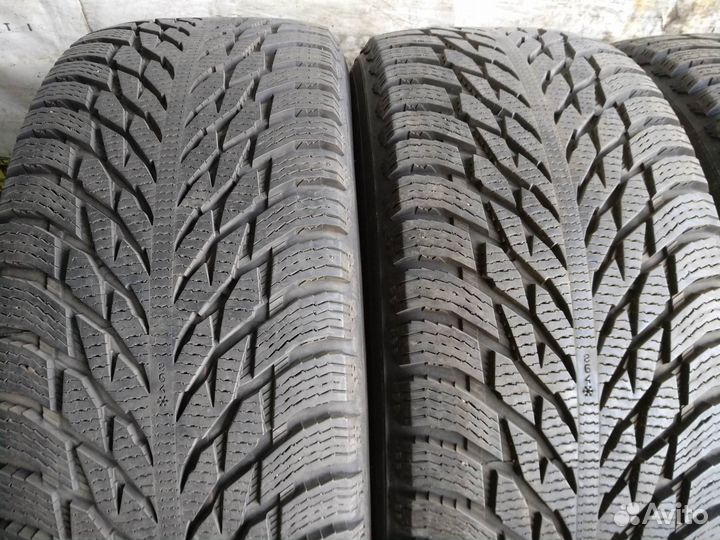 Nokian Tyres Hakkapeliitta R3 SUV 285/60 R18 116R