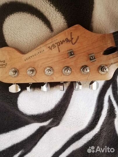 Электро гитара