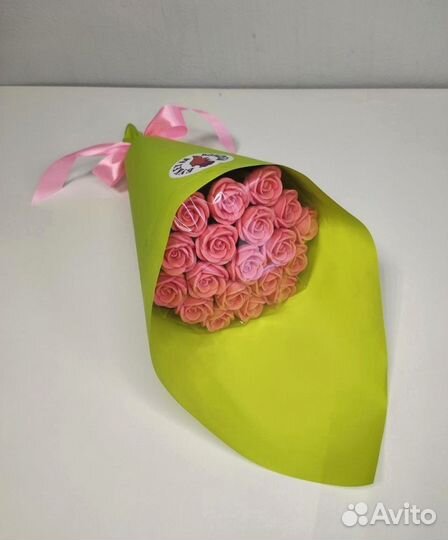 Розы из Белого Шоколада - 19 шт в Букете