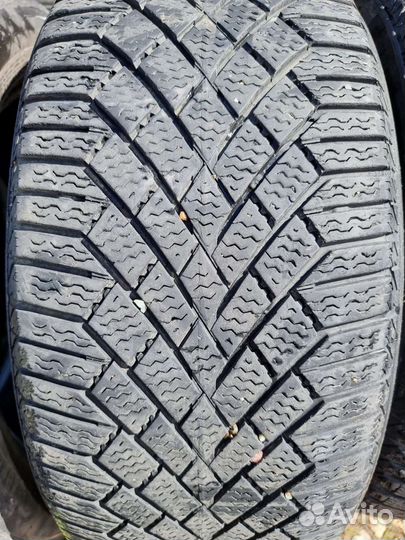 Continental ContiVikingContact 7 225/50 R17