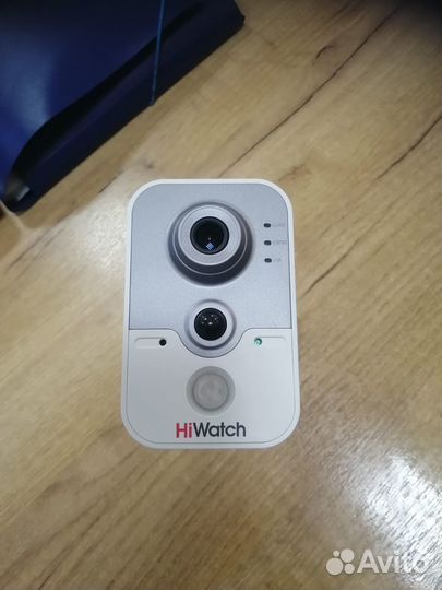 IP-камера hiwatch DS-I114W