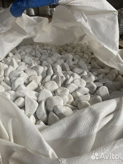Щебень мраморный белый галтованый