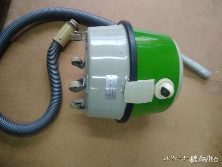 Пылесос Тайфун