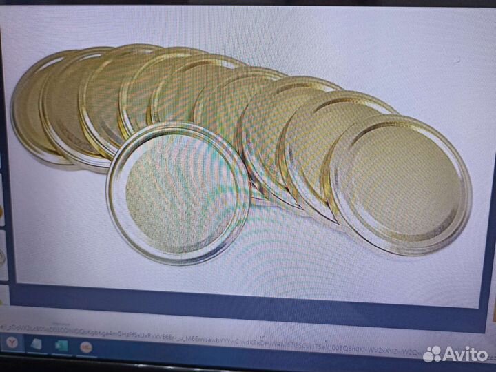 Продам крышку винтовую 82 мм