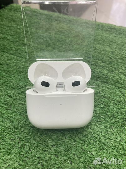 Беспроводные наушники Apple AirPods 3 (Реплика)