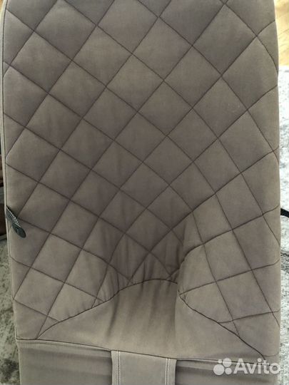 Продаётся шезлонг для самых маленьких baby bjorn о