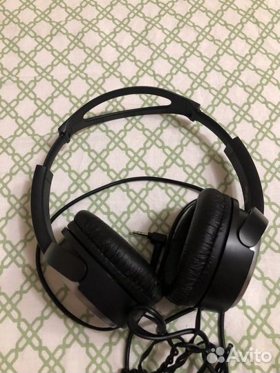 Нayшники Sony MDR-XD150