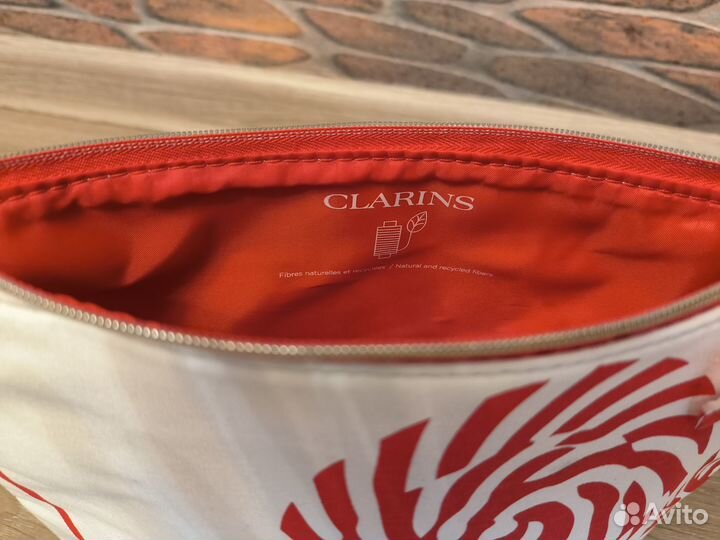 Косметичка Clarins