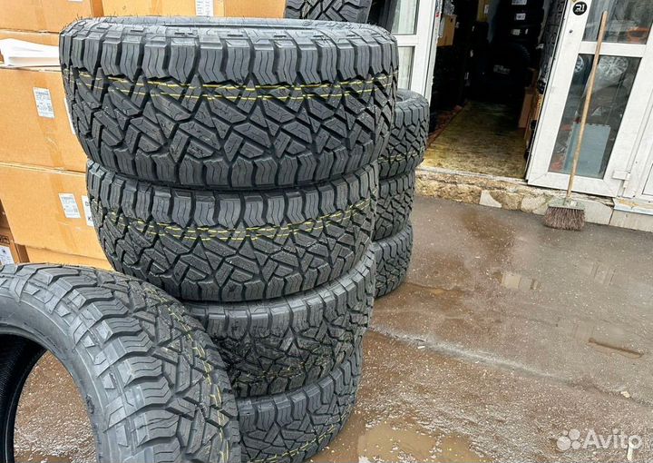 Fuel Gripper A/T 325/50 R22 127S